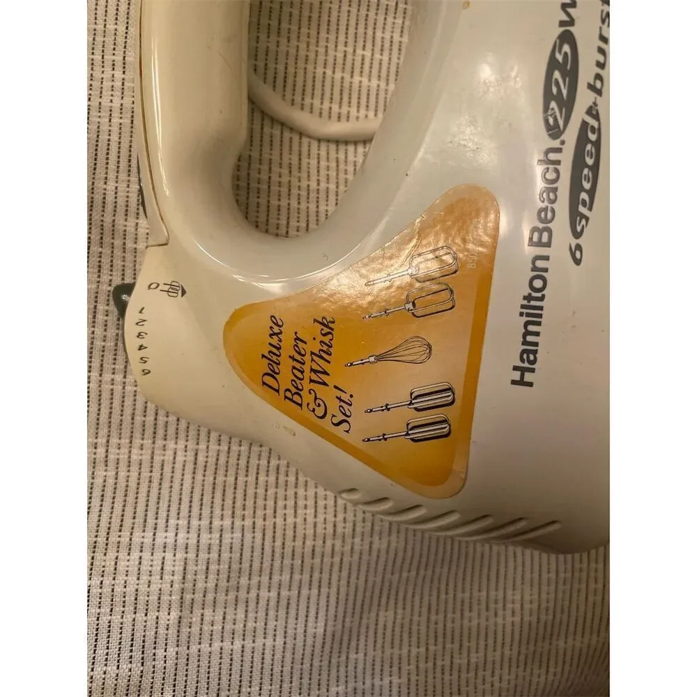 Hamilton Beach Power Deluxe Hand Mixer 6-Speed White with Attachments